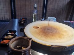 -冰冰龙虾·江湖菜·花园江景餐厅