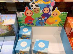 -泡泡玛特POPMART(蓝色港湾店)