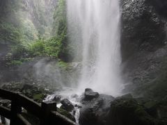 -龙水峡地缝景区