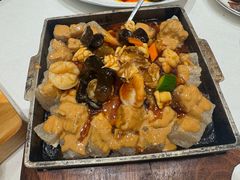 -品海楼·大连海胆锅贴馆(东港店)