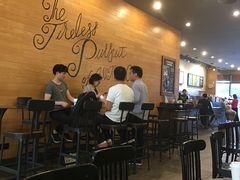 大堂-星巴克(深圳龙华人民北店)