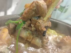 精品砂锅羊棒骨-百味源炭火烤翅 ·夜市大排档(酒仙桥店)