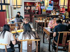 -川流不息·地道川菜·小龙虾(新松江路店)