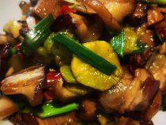 -湘味·鱼头王(上夼美食街店)