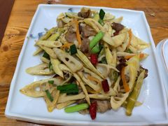 -下梅人家土菜馆(历史文化餐厅度假区店)