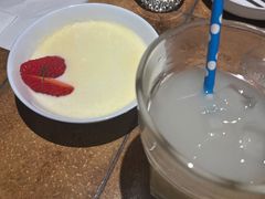 杏仁豆腐-山杏yama-katsu·吉列炸物