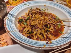 -喝丢一只鞋海鲜烧烤·海肠捞饭(市场店)
