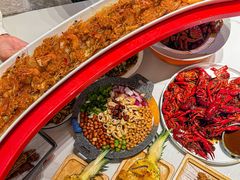 -嗨辣小聚·盘锦河蟹·海鲜烧烤龙虾(盘锦十年好店)