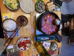 -黔二妞地摊火锅(龙华清湖店)