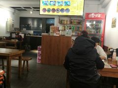 大堂-丽虹云南过桥米线(兴工街店)