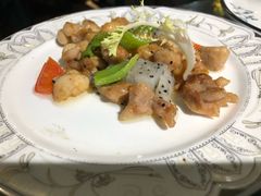 -忘忧草融合私房菜(红鼎国际店)
