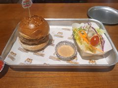 -HUZI虎滋精酿餐吧(京西大悦城店)