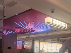 -海底捞火锅(杭州庆春路夜宵主题店)