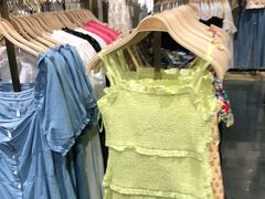 -URBAN REVIVO(济南世茂广场店)