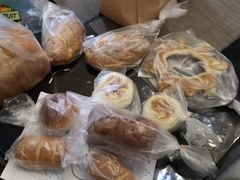 -沁屋面包店(人民东路店)