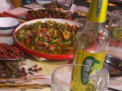 -海盗船. 龙虾烧烤. 酒馆