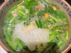 蒙自过桥米线-南蛮子(进贤路店)