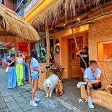 假装在度假⛱️市中心的越南咖啡屋