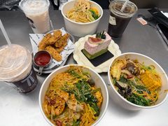 -W COLLECTIVE  DESSERT SHOP