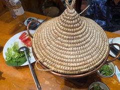 -老滇山寨•云南特色菜•地方菜•民族风情歌舞表演(金碧店)