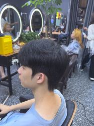 -藤野造型专业烫染接发