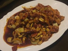 -东口码头·烧鸽子·鱼头泡饼·地方菜(金鹰悦城店)