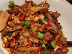 腊牛肉手撕鱼-湘阁里辣(沙井华润万家店)