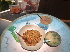 -百春原湖南牛肉粉(百联世纪店)