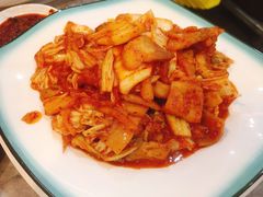 辣白菜炒五花肉-屋里家延边朝鲜族冷面(梅林3店)