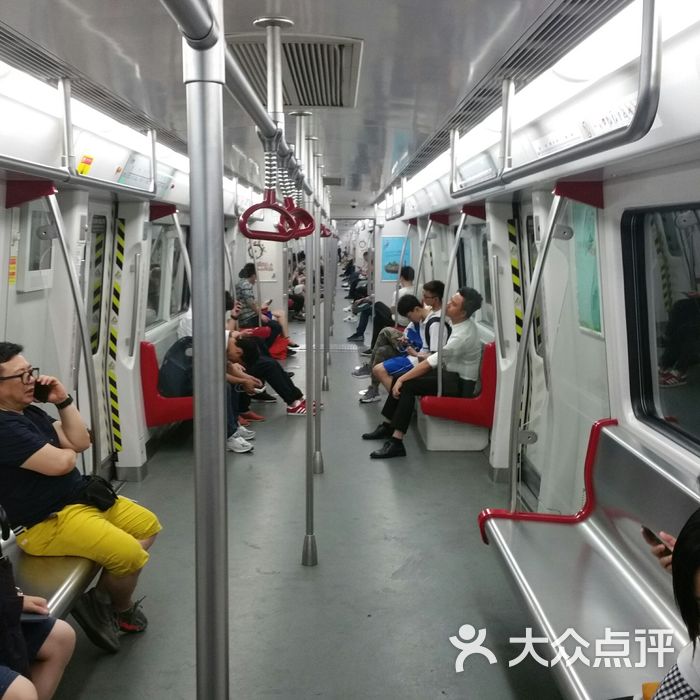 中山八路地铁站