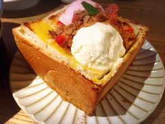 -蜜桃餐厅·伴山(湖滨商业街店)