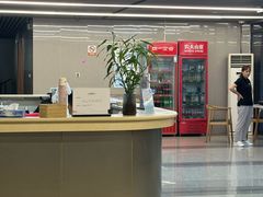 -美再晨游泳馆(新江湾店)