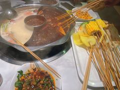 -佰人王串串香火锅(洋珠巷店)