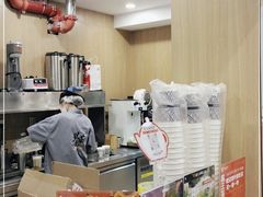 -霸王茶姬(南强街店)