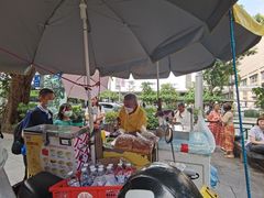 -詹爷爷乌节路街头冰淇淋