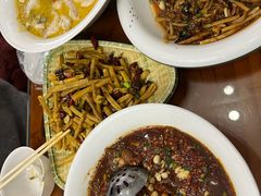 -椒香川流不息川菜馆(二七北路店)