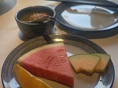 -八府香鸭·啫啫煲(华山路店)