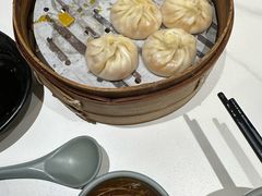 -馋三尺蟹粉小笼(人民广场店)