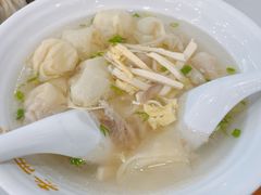 -老西白点心店