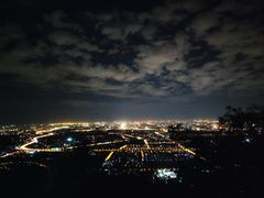 -鬼笑石后山停车场