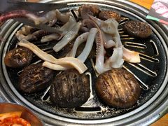 -老炉家木炭烤肉(长江国际店)
