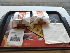 -麦当劳(潮南峡山得来速店)