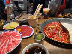 -萍姐火锅·公路夜市(武汉首店)