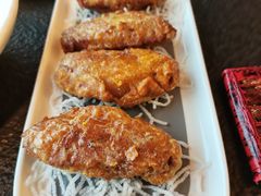-蝴蝶里·粤菜·点心(滨江龙湖店)