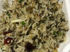 -凤凰路何眼镜香辣蟹(花果园店)