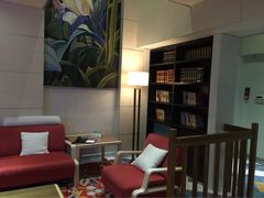 喜鹊愉家(东明路)-喜鹊愉家酒店(郑州曼哈顿博览中心地铁站店)