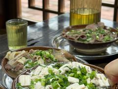 -乐山食古香跷脚牛肉