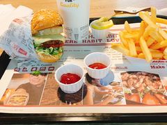 -The Habit Burger Grill 哈比特汉堡(复兴soho店)