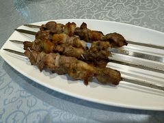 -汗腾格里·风味餐厅(新疆驻京办店)