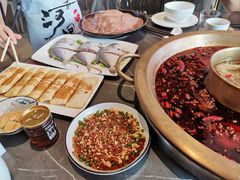 -长嘉·河图火锅(长嘉汇江景旗舰店)